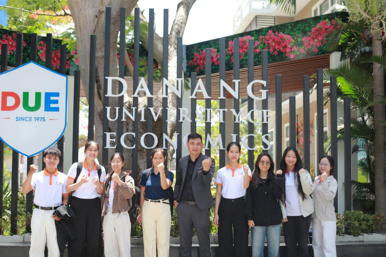 Nhatrovn - Anhome gặp gỡ sinh viên Trường Đại học Kinh tế – Đại học Đà Nẵng: kết nối thực tiễn, mở rộng cơ hội