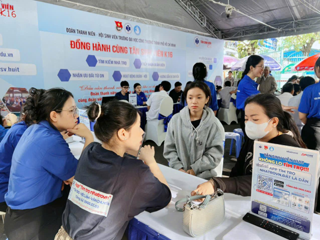 Hỗ trợ tìm phòng việc làm