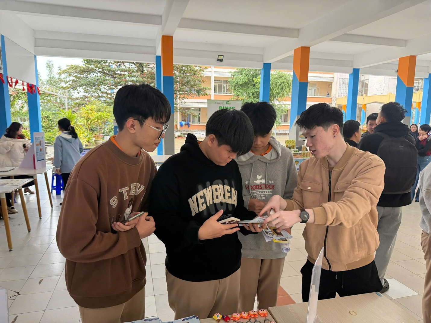 Không gian kết nối doanh nghiệp – sinh viên tại diễn đàn