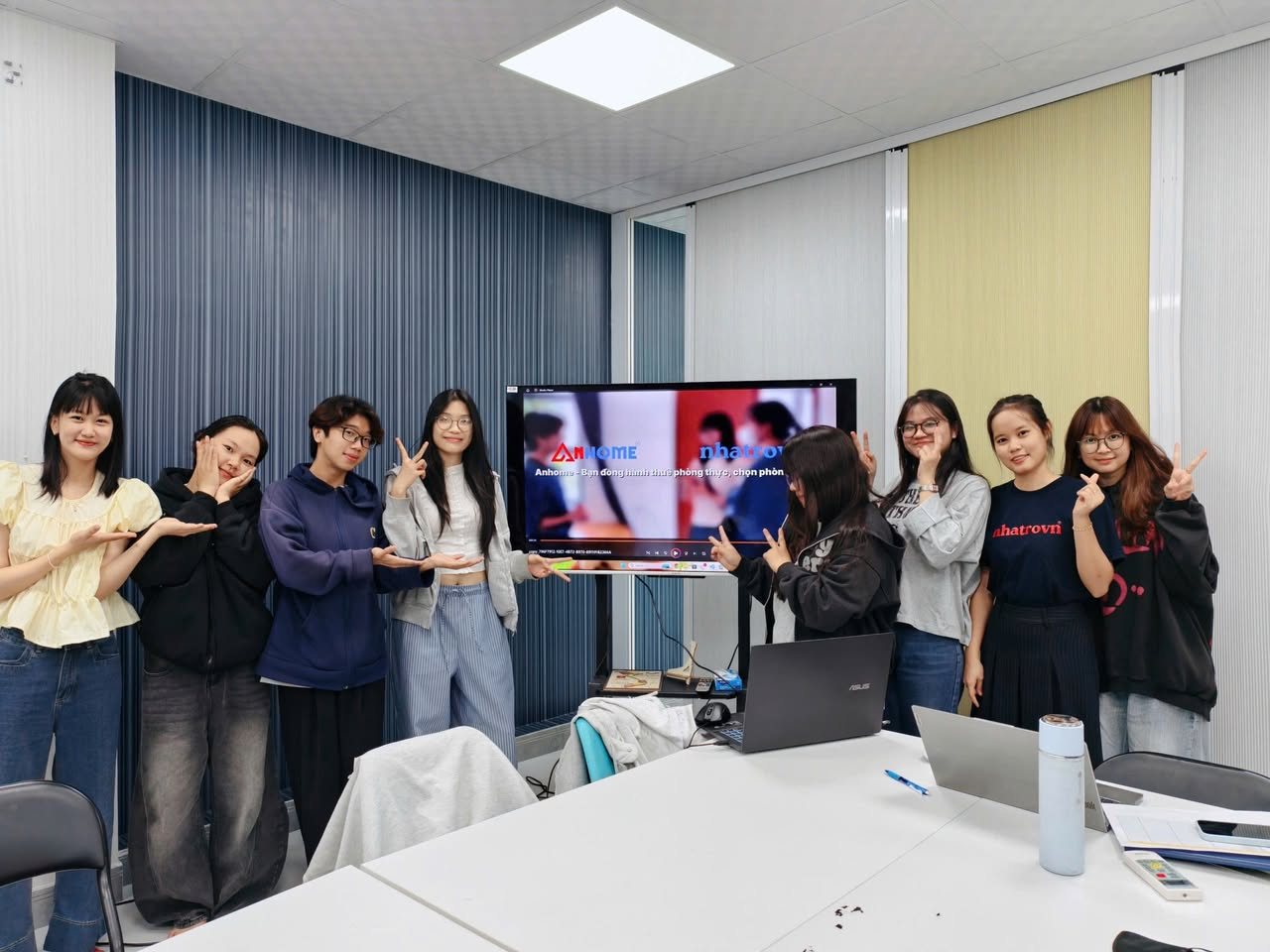 Sinh viên Văn Hiến với thành quả video tại Nhatrovn – Anhome