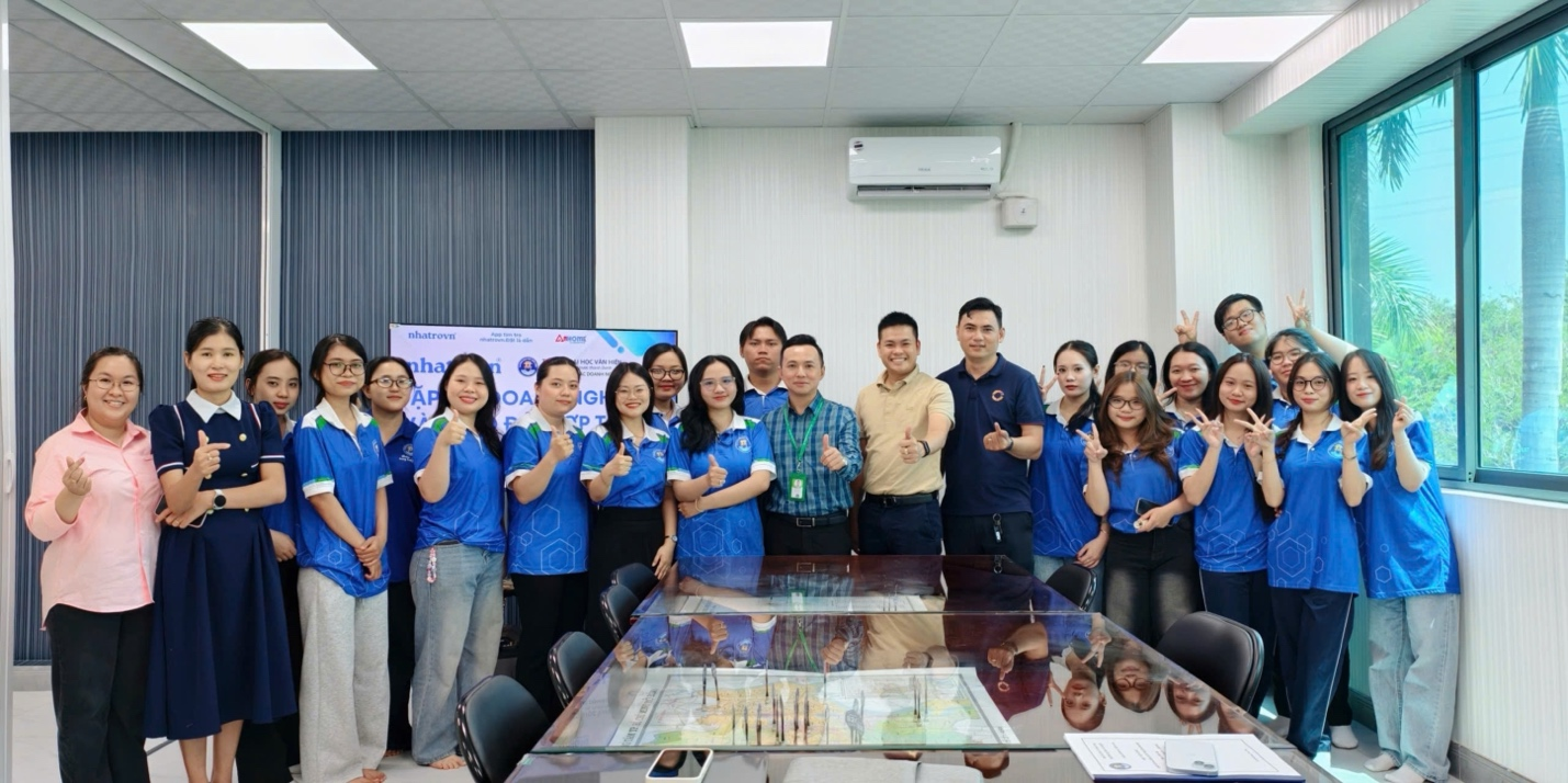 Nhatrovn – Anhome kết nối Đại học Văn Hiến: mở rộng hoạt động đồng hành cùng sinh viên